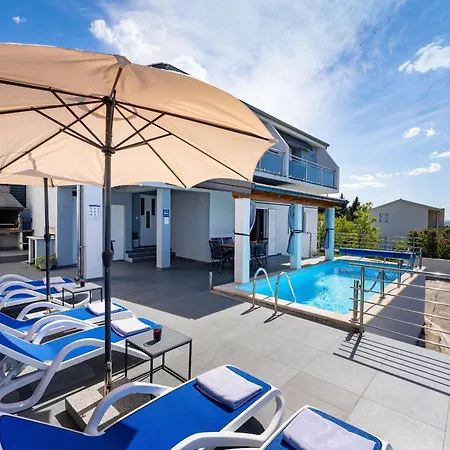 아파트 My Dalmatia - Sea View Masha With Private Heated Pool *