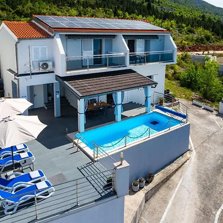 My Dalmatia - Sea View Masha With Private Heated Pool 아파트 *